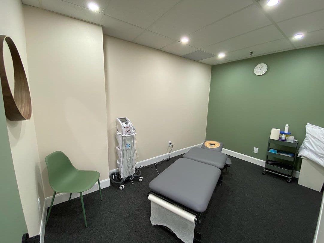 Another patient photo from a Google review at Modern Health Clinic