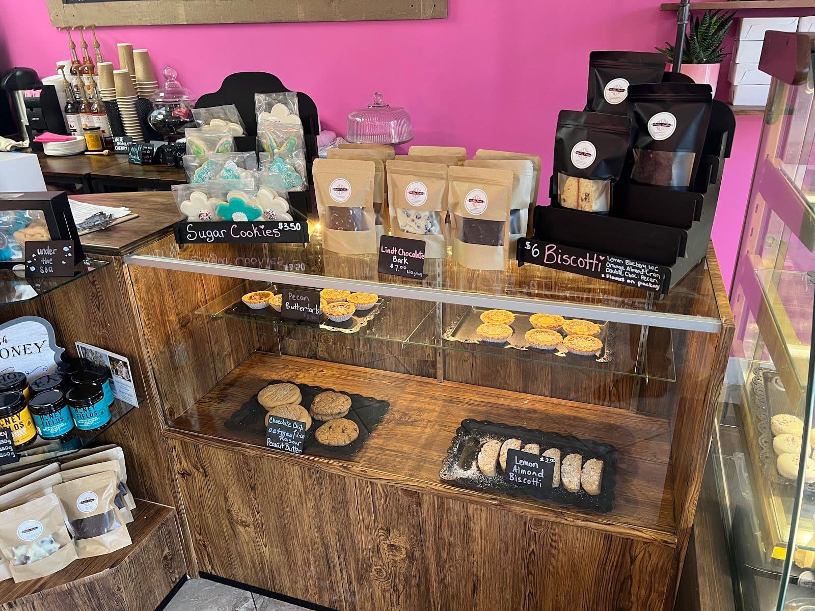 Another guest photo from a Google review at Bella Cakes Niagara