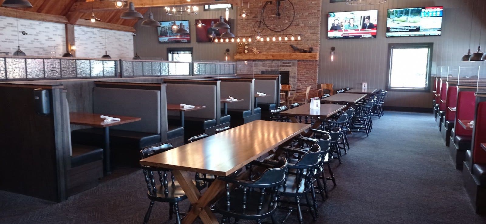 Guest photo from a Google review at Crowsfoot Restaurant