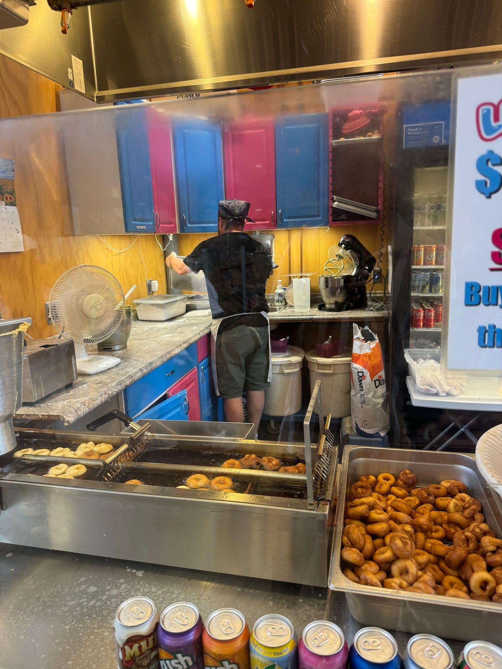 Guest photo from a Google review at Lil' Donuts